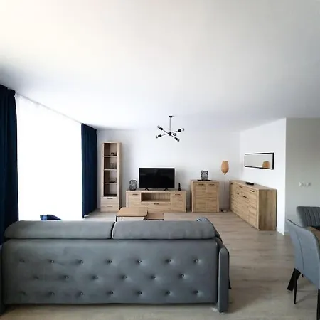 Apartment Letnica 72m2 Dla 6 Osob Z Parkingiem