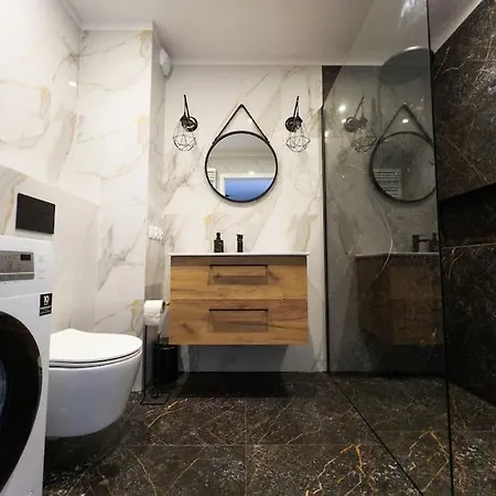 Apartment Letnica 72m2 Dla 6 Osob Z Parkingiem